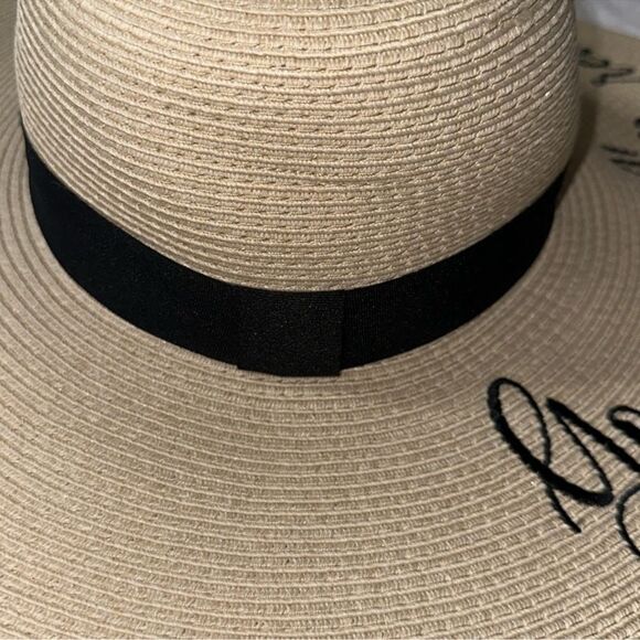 Ivory Black Ribbon Go Away, I’m Reading Floppy Hat - Picture 7 of 7